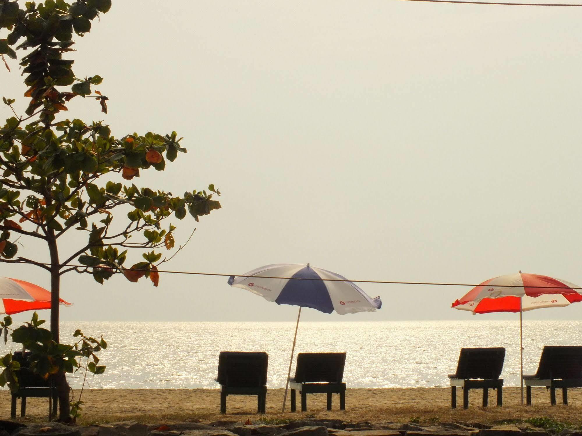 Cherai Beach Residency Eksteriør billede